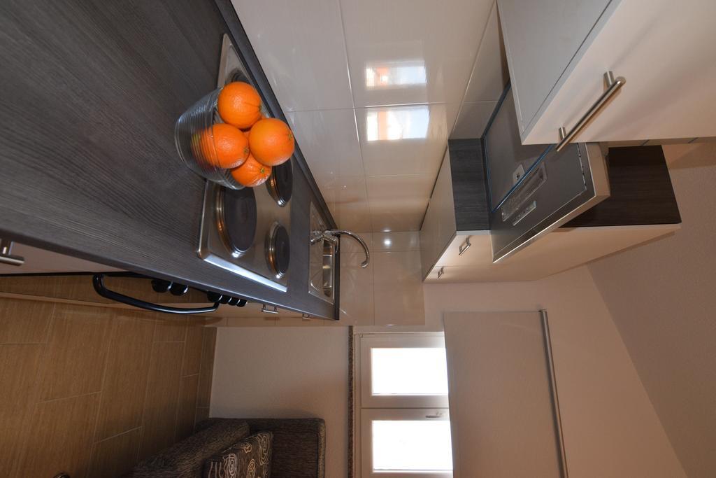 Apartments Batarilo Biograd Na Moru Ngoại thất bức ảnh