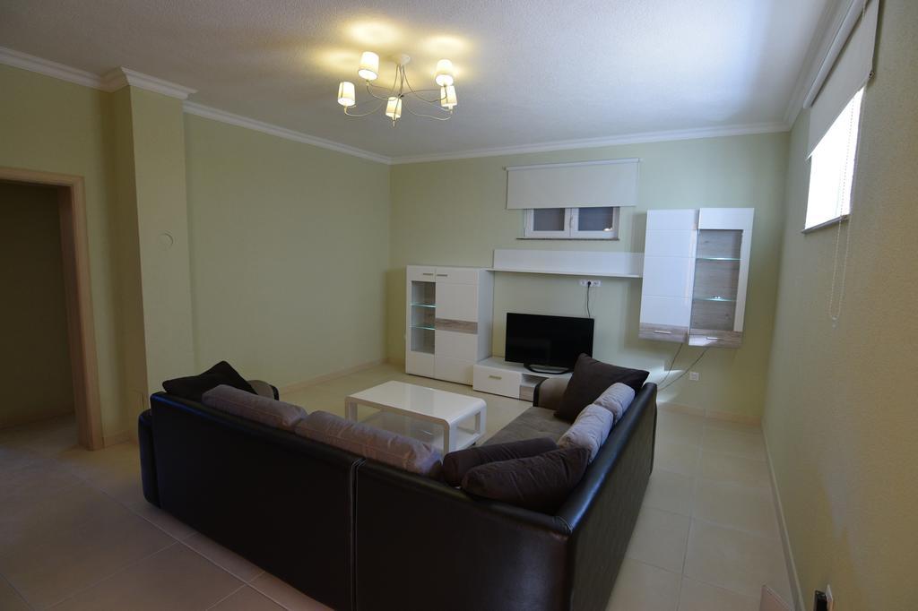 Apartments Batarilo Biograd Na Moru Ngoại thất bức ảnh